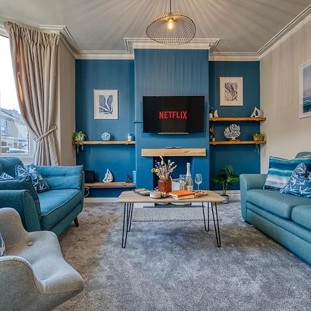 2 Bedrooms Modern, Stunning & Stylish Contractor House, Prime Portsmouth Location With Free Parking Permit, Summer Special Offer!! - By Blue Puffin Stays Eksteriør bilde